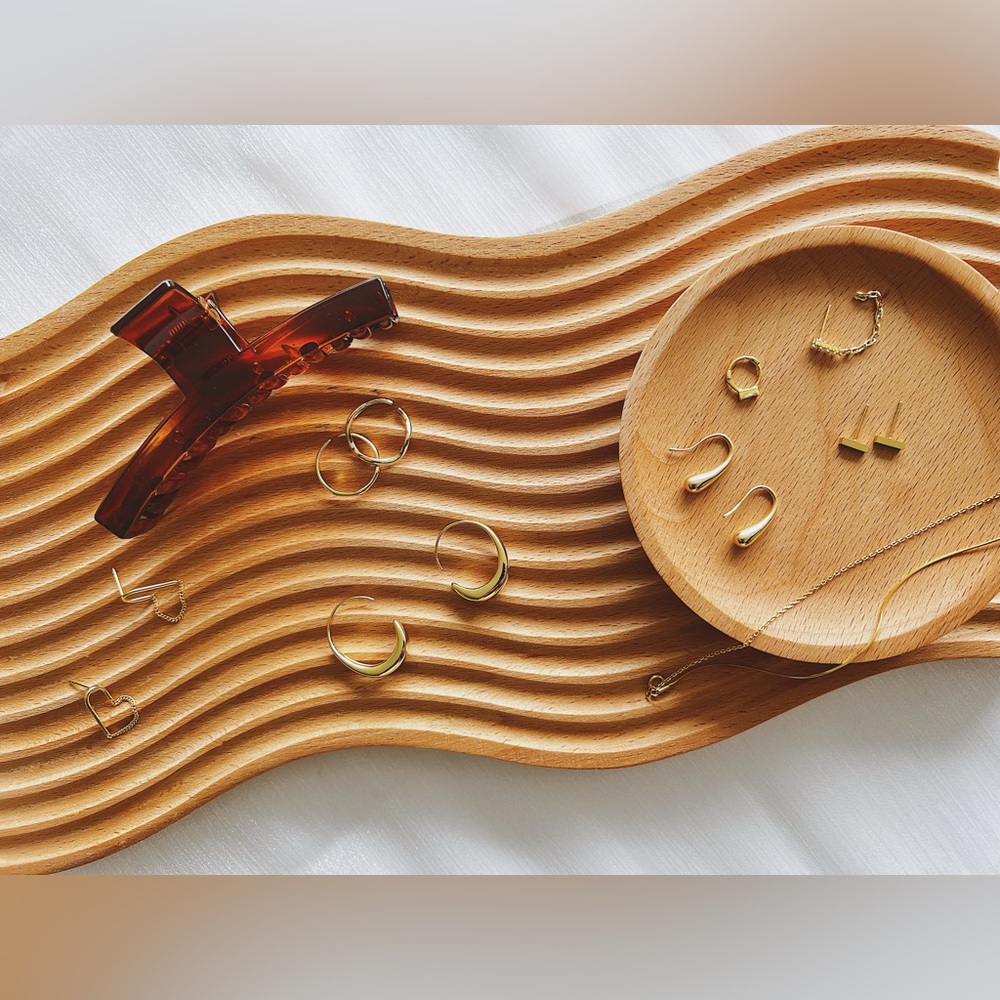 Abstract Wood Tray - Picture 4 of 5
